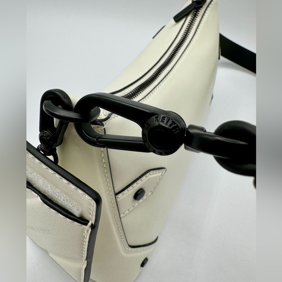 Charles & Keith Cream Crossbody Chain Handle Bag W/Changeable Straps Imported - Picture 4 of 13